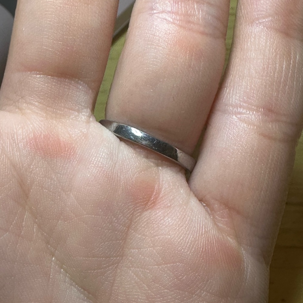Ring - Picture 3 of 3